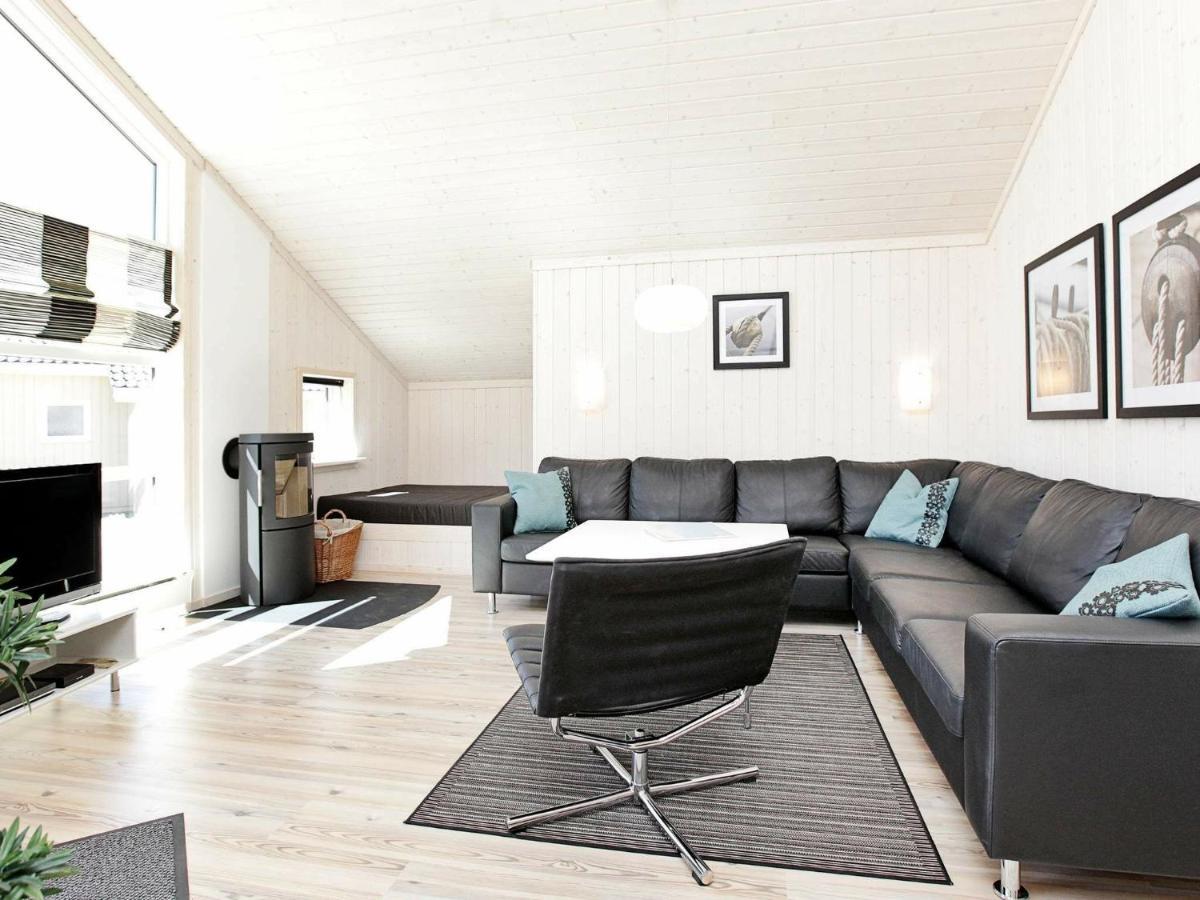 Four-Bedroom Holiday Home In Grossenbrode 1 Dış mekan fotoğraf