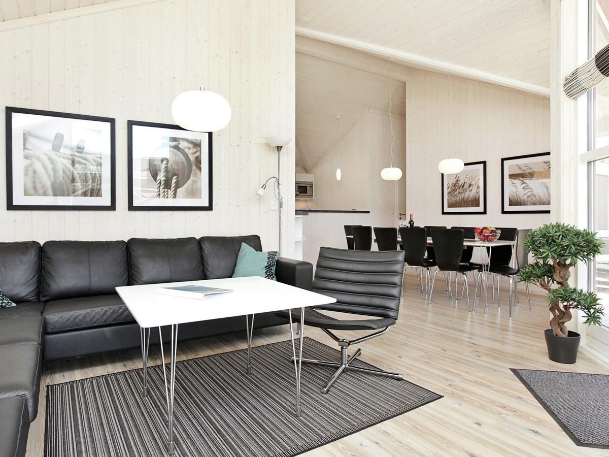 Four-Bedroom Holiday Home In Grossenbrode 1 Dış mekan fotoğraf
